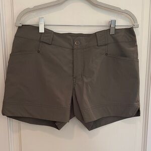 Arc'teryx Women's Khaki Cargo Shorts